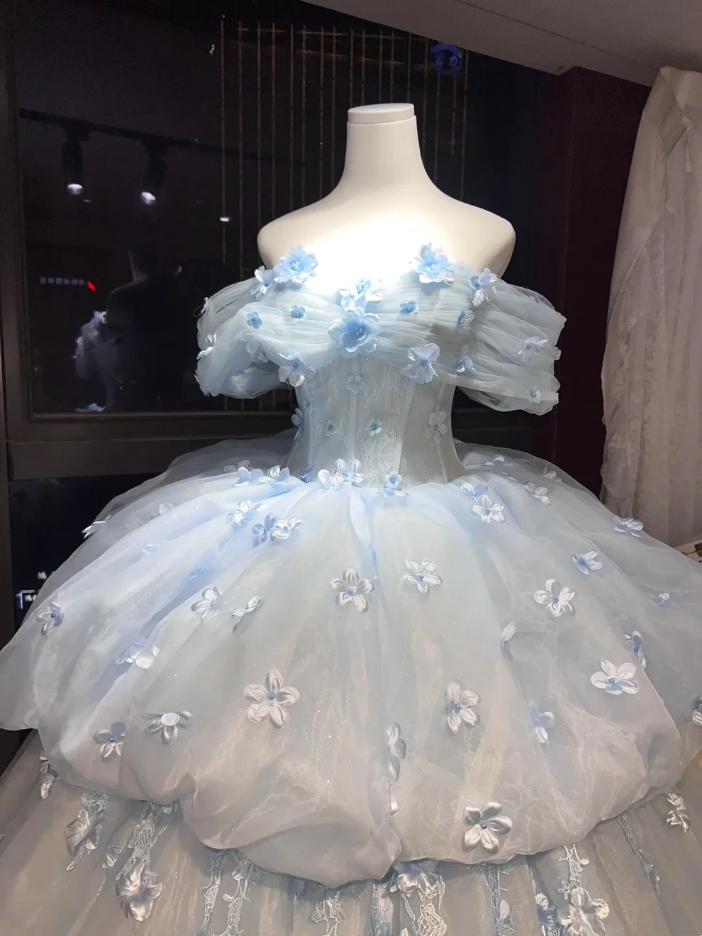 Elegant Off The Shoulder Blue Tulle Layered Appliques Ball Gown Sweet 16 Dress Quinceanera Dress