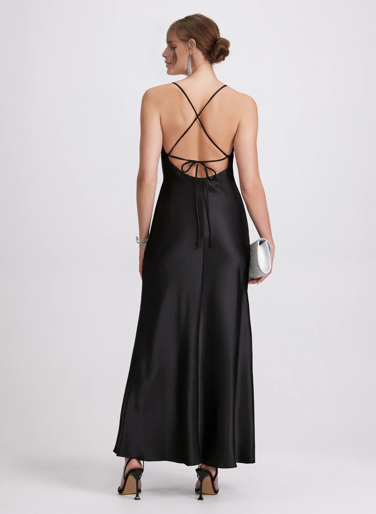 V-neckline off shoulder sleeveless thin shoulder strap backless and floor length Prom dress