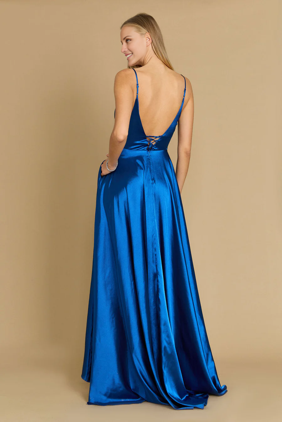 V-neck slim shoulder strap sleeveless backless and floor length Prom dress