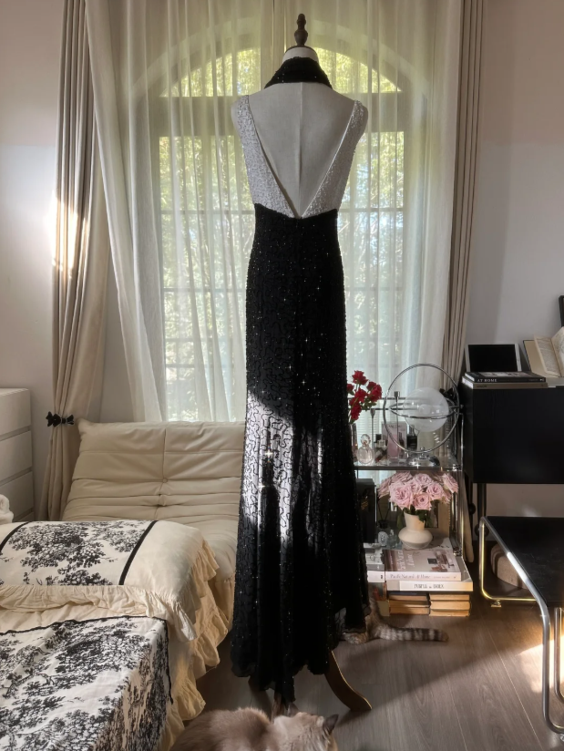 Elegant V Neck Black Chiffon Beaded Mermaid Evening Dress Long Birthday Party Gown With Scarf