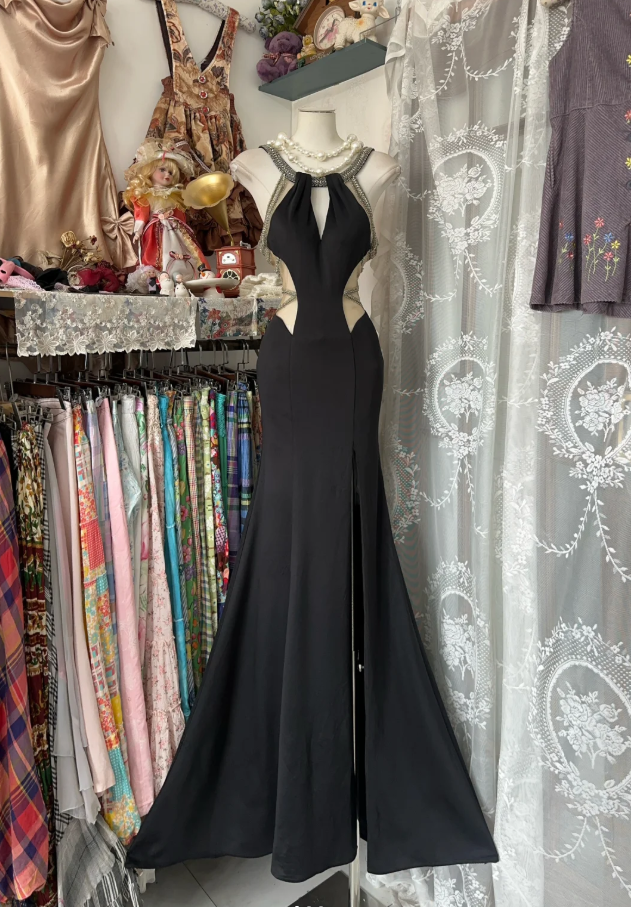 Sexy Black Sleeveless Satin Beaded Backless Mermaid Long Party Dress Evening Gown