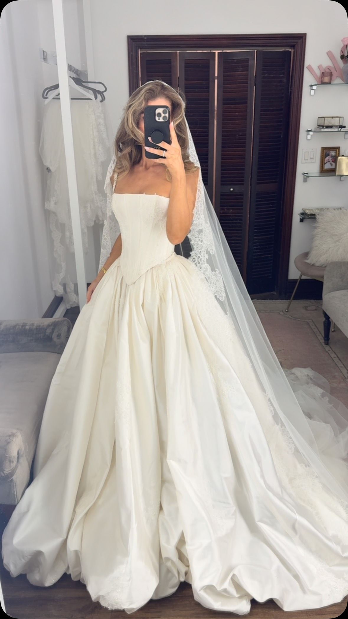 girlhomeshops- White, Stylish, Simple, Basic Wedding Dress/Bridal Gown gh6218