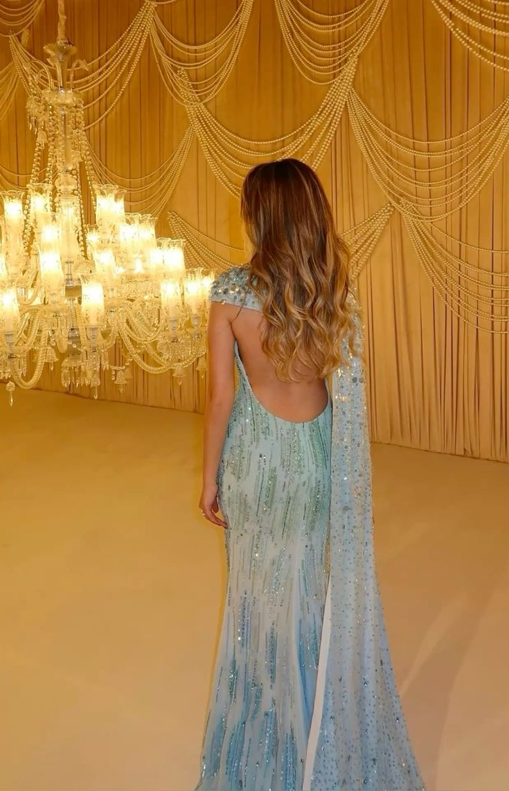 Pretty Ombre Blue Chiffon Sequin Beaded Mermaid Long Party DressBackless Evening Gown