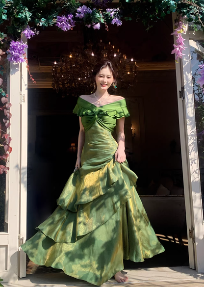 Glamorous Off The Shoulder Green Satin Ruffles Layered Mermaid Evening Dress Long Birthday Outfits SP1644
