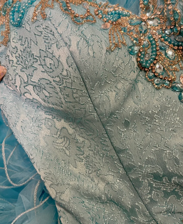 Elegant Blue Tulle Beaded Ruffles Long Ball Gown Formal Birthday Quinceanera Dress With Gloves