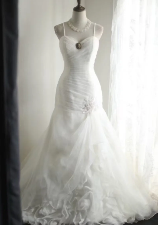 Charming Spaghetti Straps White Irregular Satin Organza Mermaid Princess Wedding Dress Long Bridal Gowns