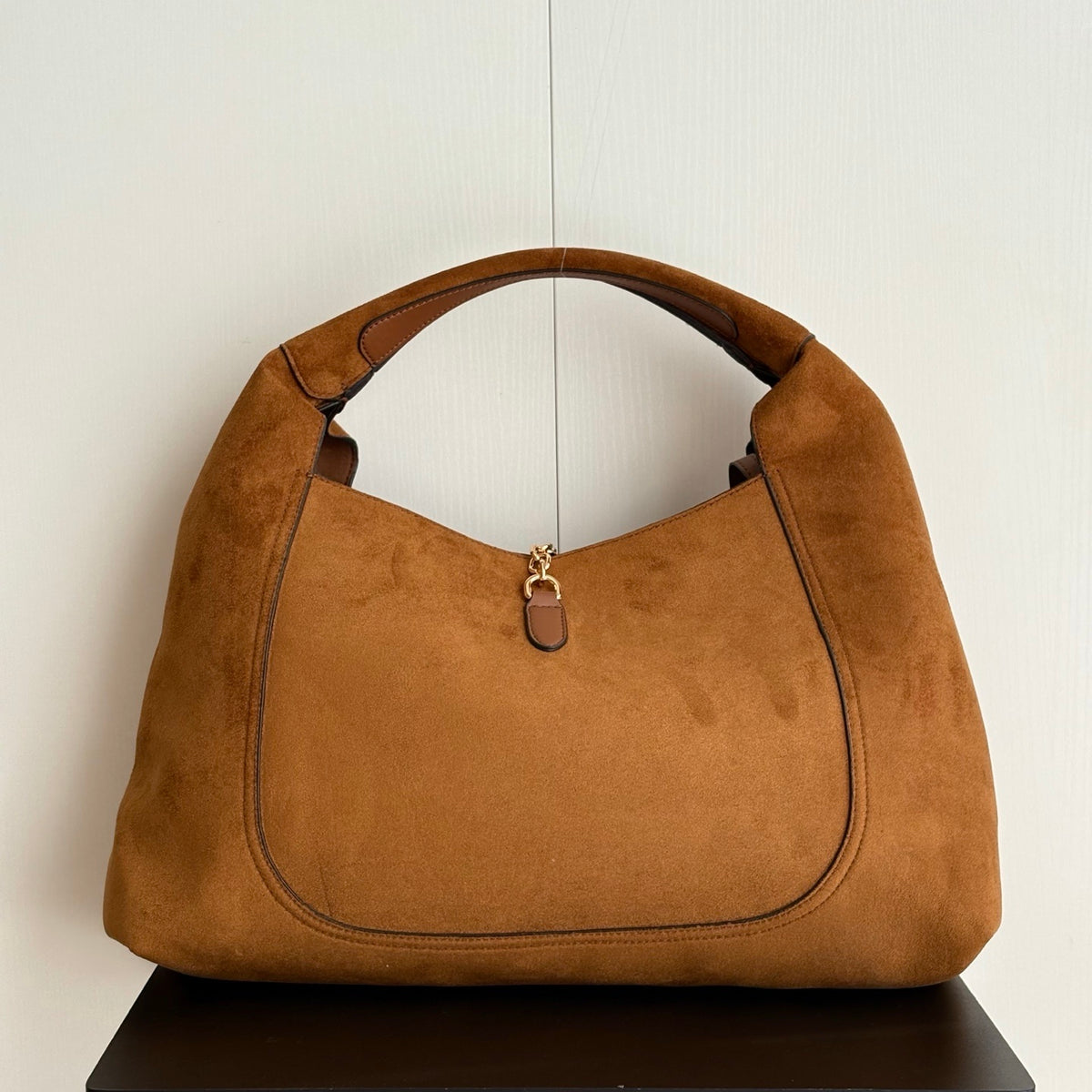 Gucci Softbit Maxi Shoulder Bag Brown 46Cm