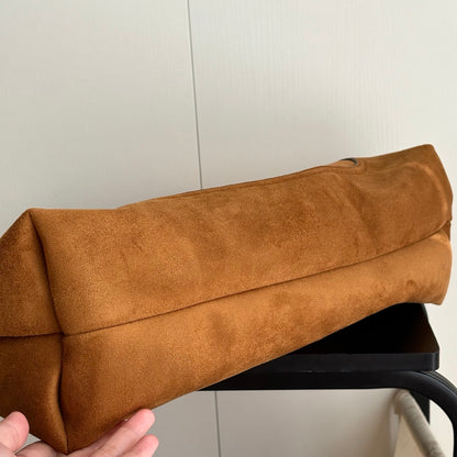 Gucci Softbit Maxi Shoulder Bag Brown 46Cm
