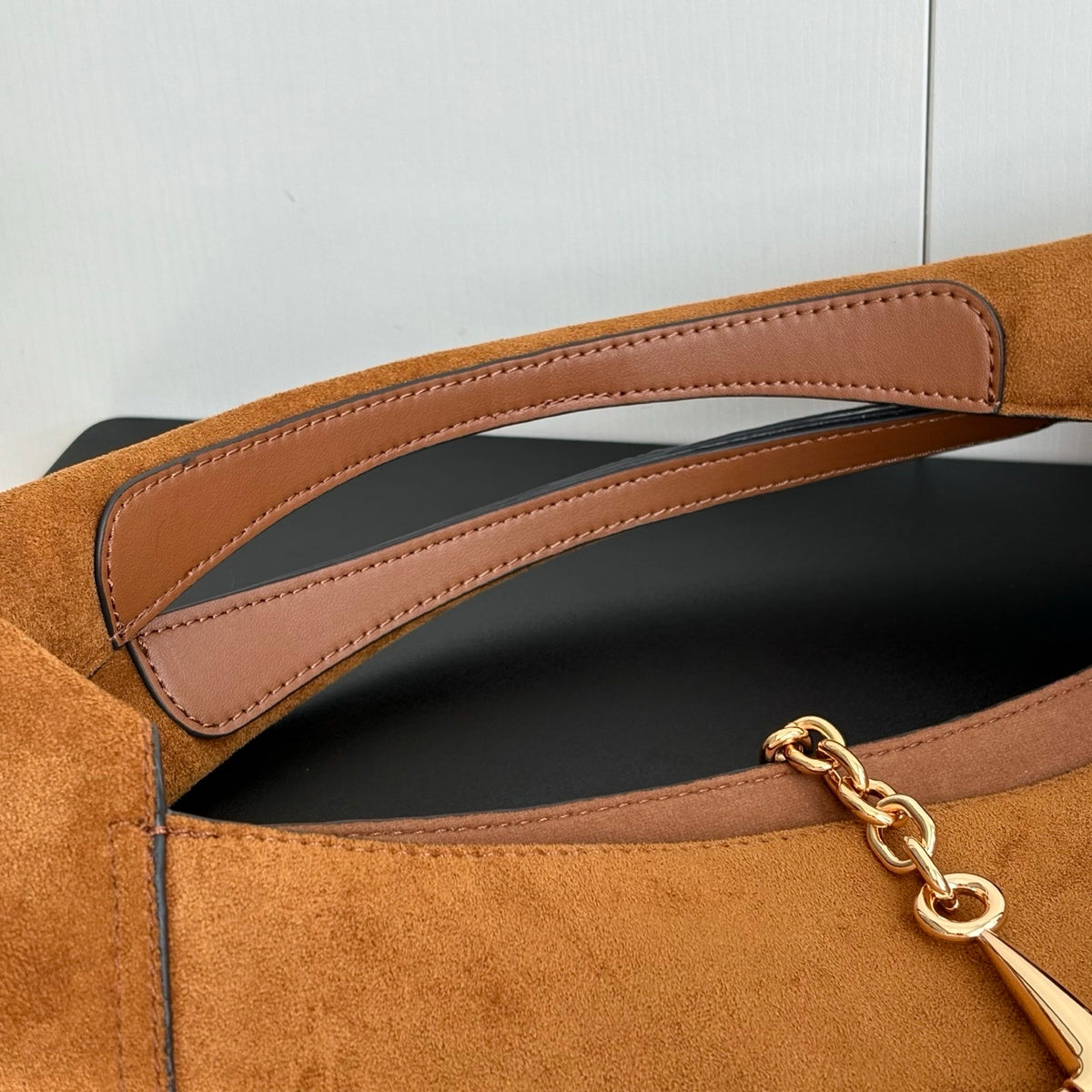 Gucci Softbit Maxi Shoulder Bag Brown 46Cm