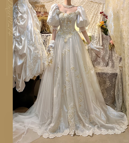 Vintage Ivory Off-the-Shoulder Embroidery Puff Sleeves Wedding Dress TP5453