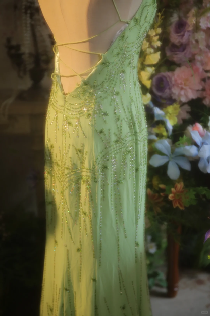 Vintage Lime Green Halter-Neck Beaded Sheath Evening Gown TP5515