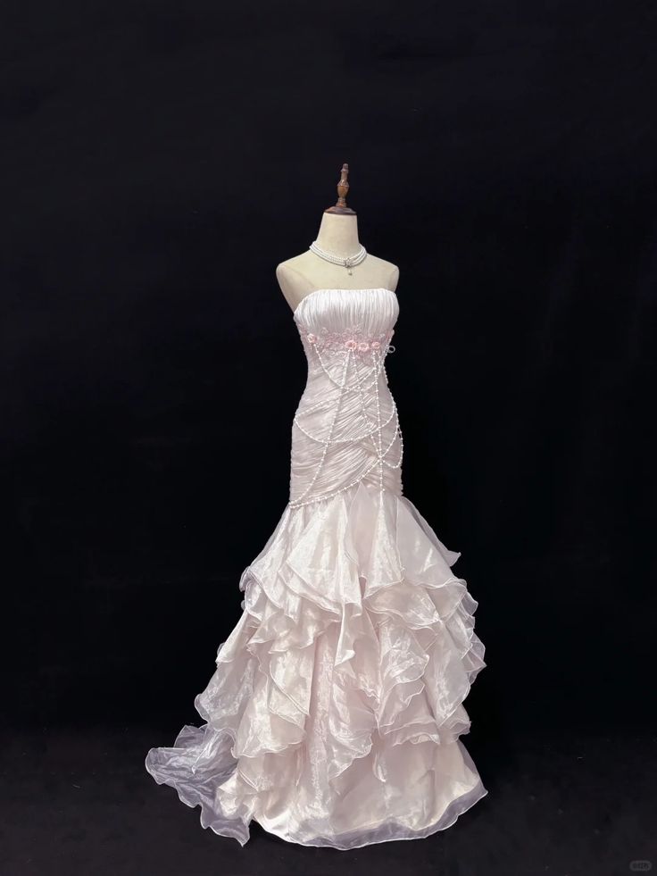 Vintage Pink Mermaid Strapless Pearl Embellishments Ruffled Tiered Evening Gown TP5175