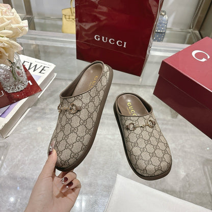 GUCCI WOMEN MULE WITH HORSEBIT CAMEL AND DARK BROWN GG CANVAS 837130 FAB10 2543