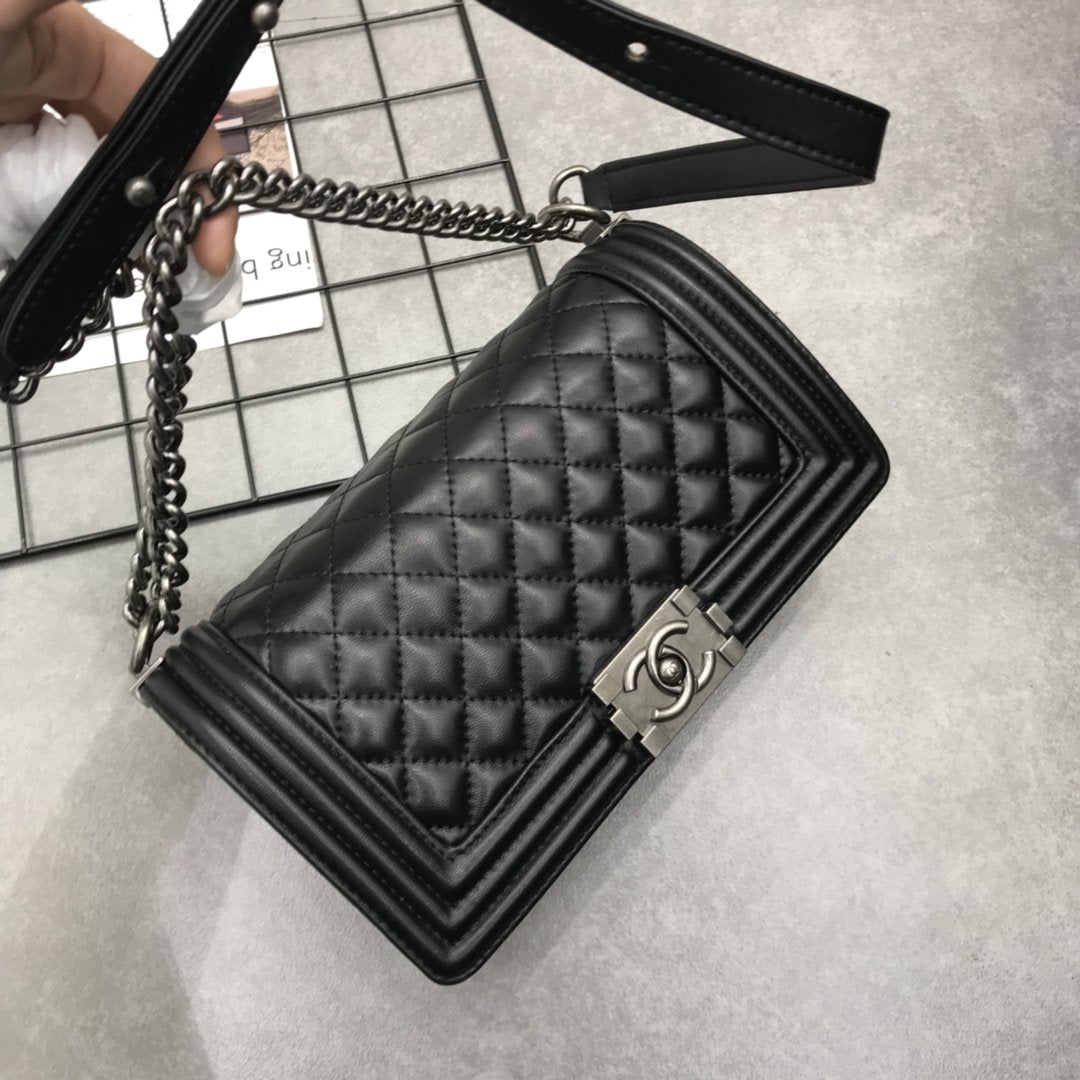 CHANEL Boy Chanel