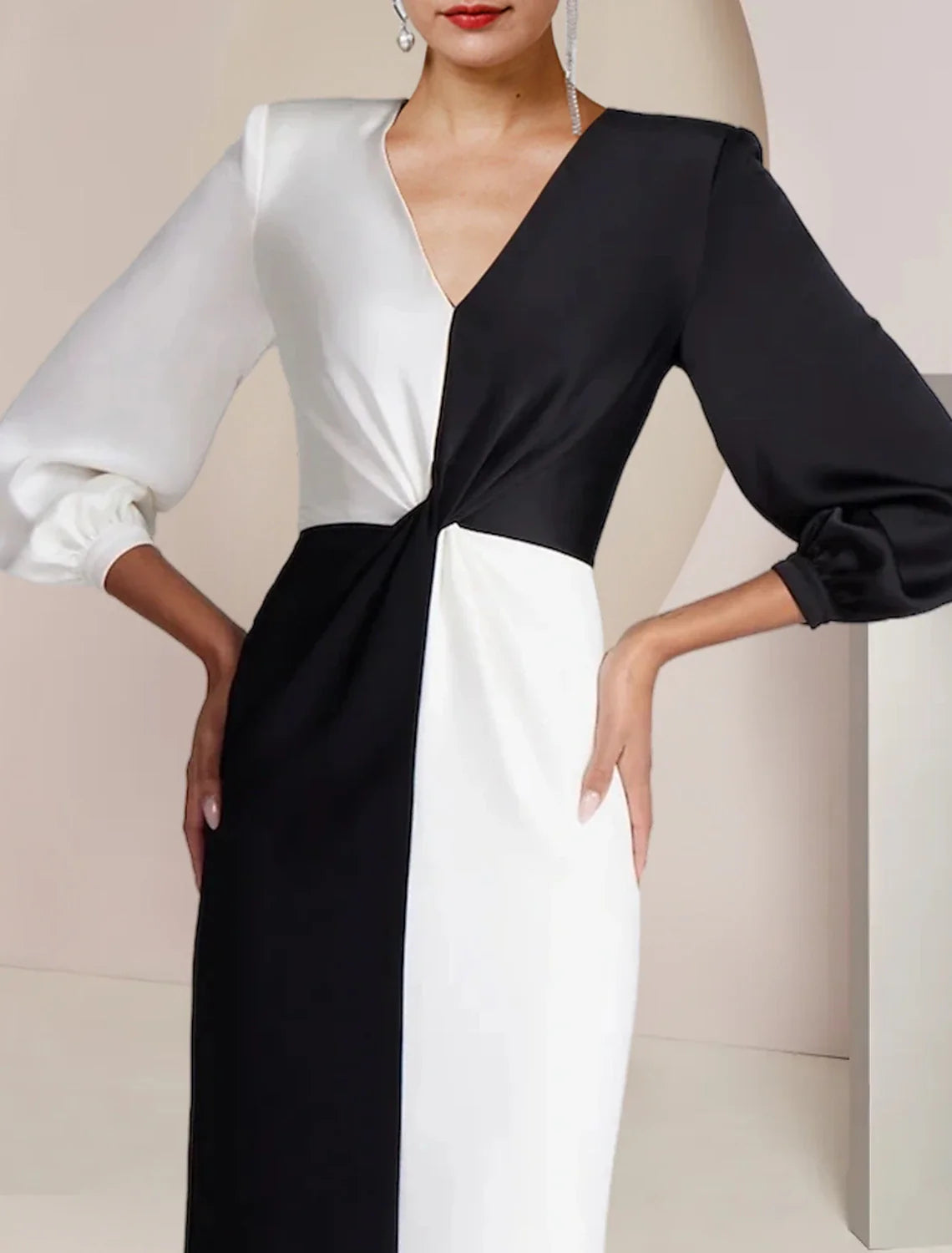 Sheath / Column Mother of the Bride Dress Formal Wedding Guest Party Elegant V Neck Floor Length Satin 3/4 Length Sleeve with Color Block