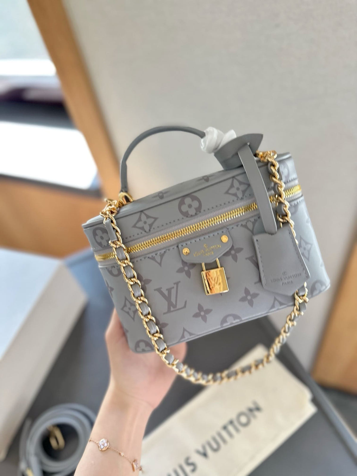 Louis Vuitton M12427 Vanity Chain Pouch