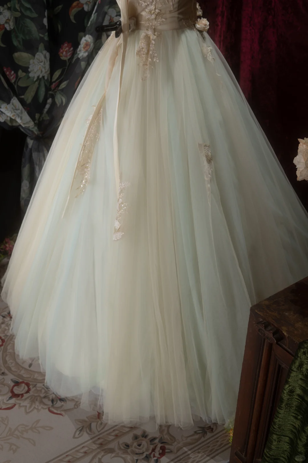 Gorgeous Mint Green Spaghetti Strap 3D Floral Appliques Ball Gown TP5792