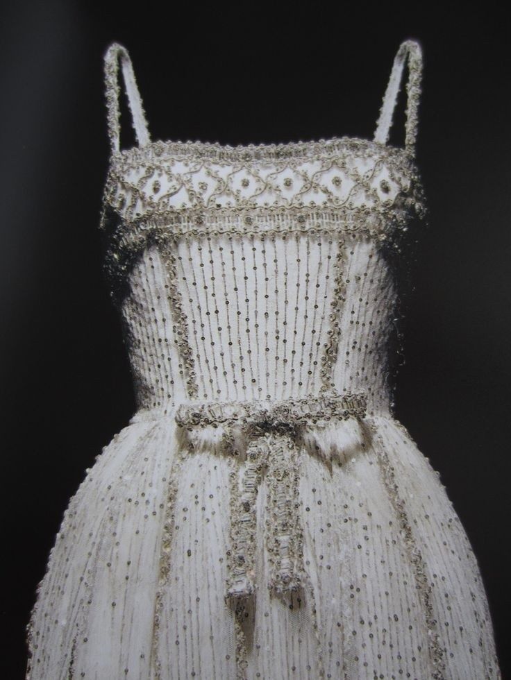 girlhomeshops--White Gorgeous Exquisite Beaded Shiny Tulle Short Princess Elegant Formal Homecoming Dress Hoco Dress gh5601