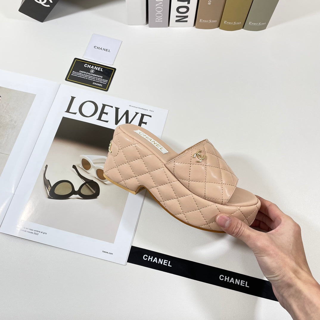 Luxury  CHL 076