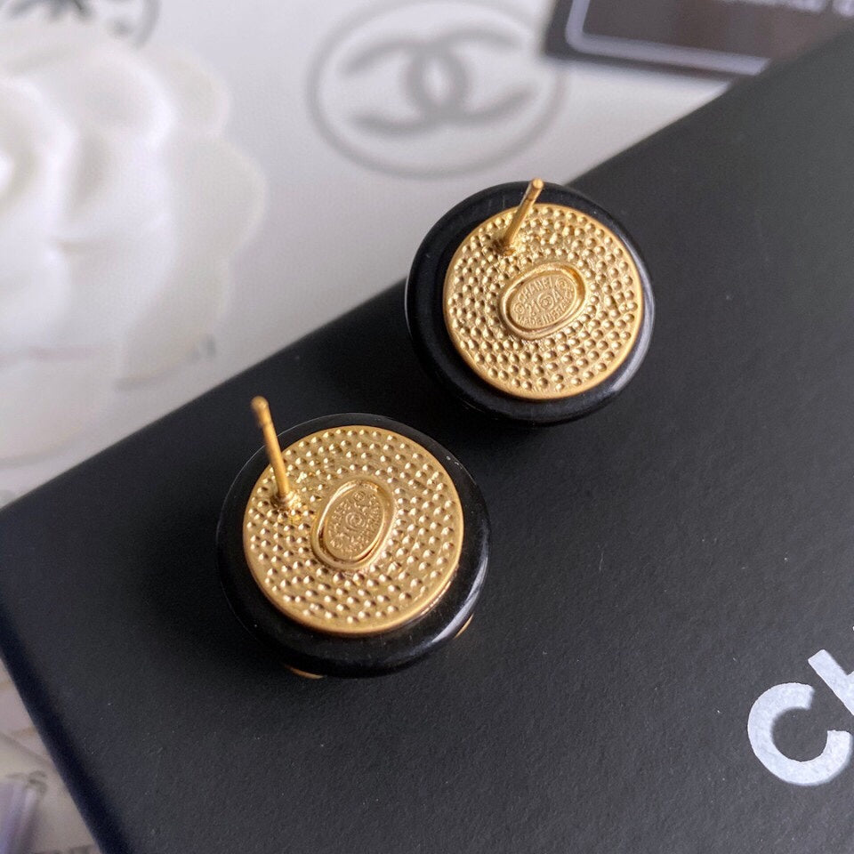 EN – Lux Earring Chanel 004