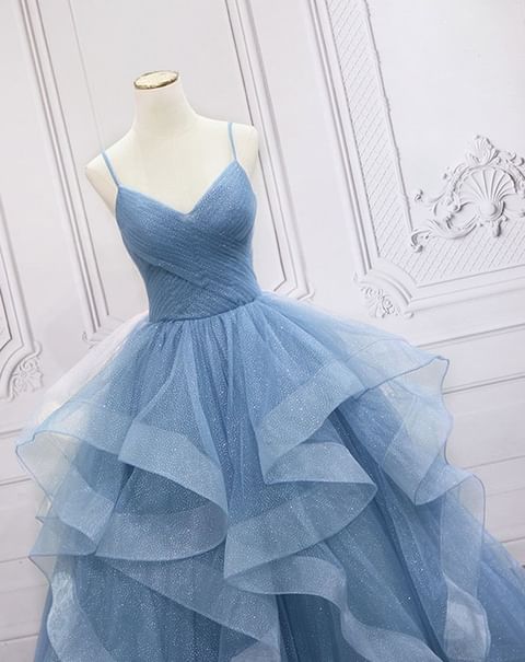 Green/Purple/Blue Fashion Elegant Spaghetti Strap Long Organza Ruffles Ball Gowns Prom Gowns Graduation Gowns Adult Ceremony Gowns