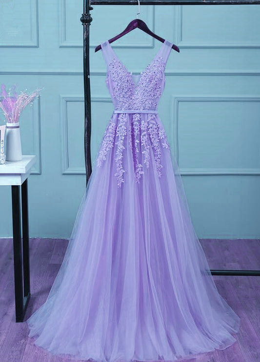 Beautiful Light Purple Tulle Long Prom Gowns, A-Line V-Neckline Prom Dresses