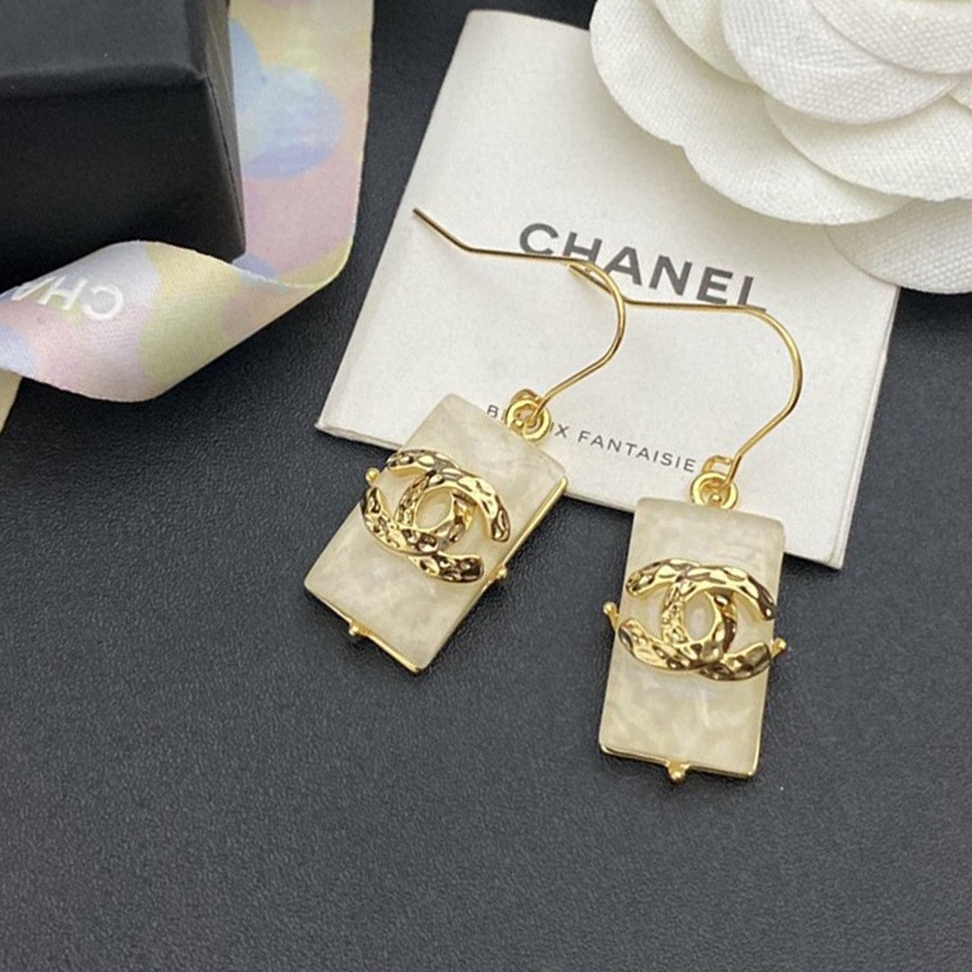 EN – Lux Earring Chanel 026