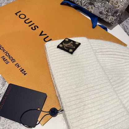 Louis Vuitton Lv Beanie White