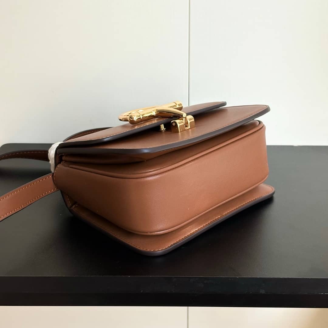 Gucci Siena Small Top Handle Bag Brown 19Cm