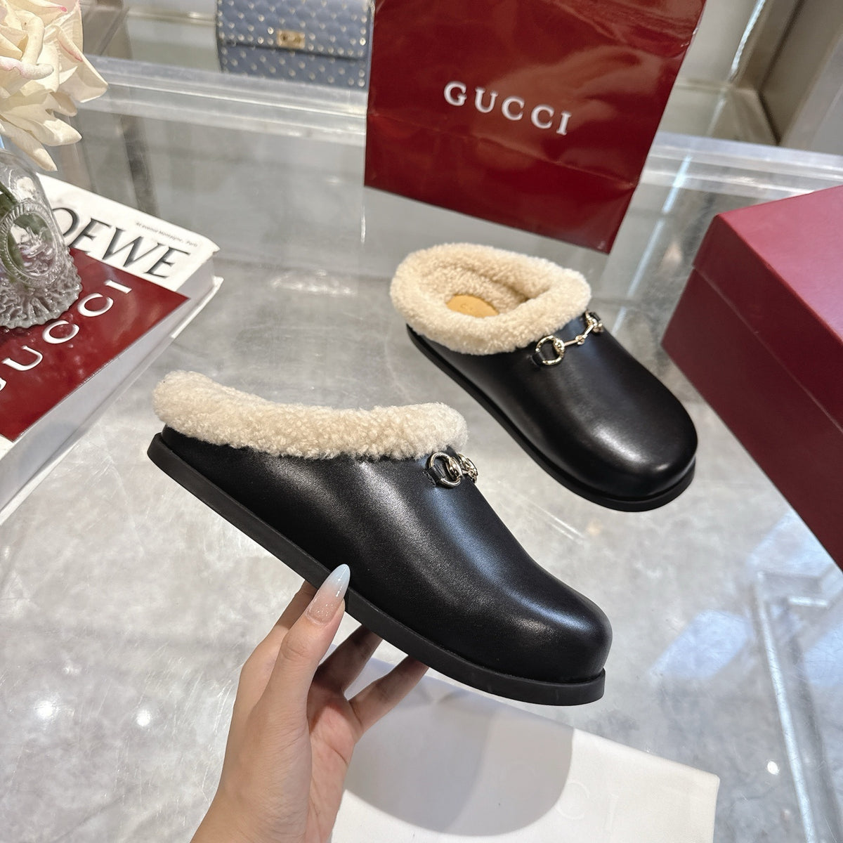 Gucci Women Mule With Horsebit Black Leather