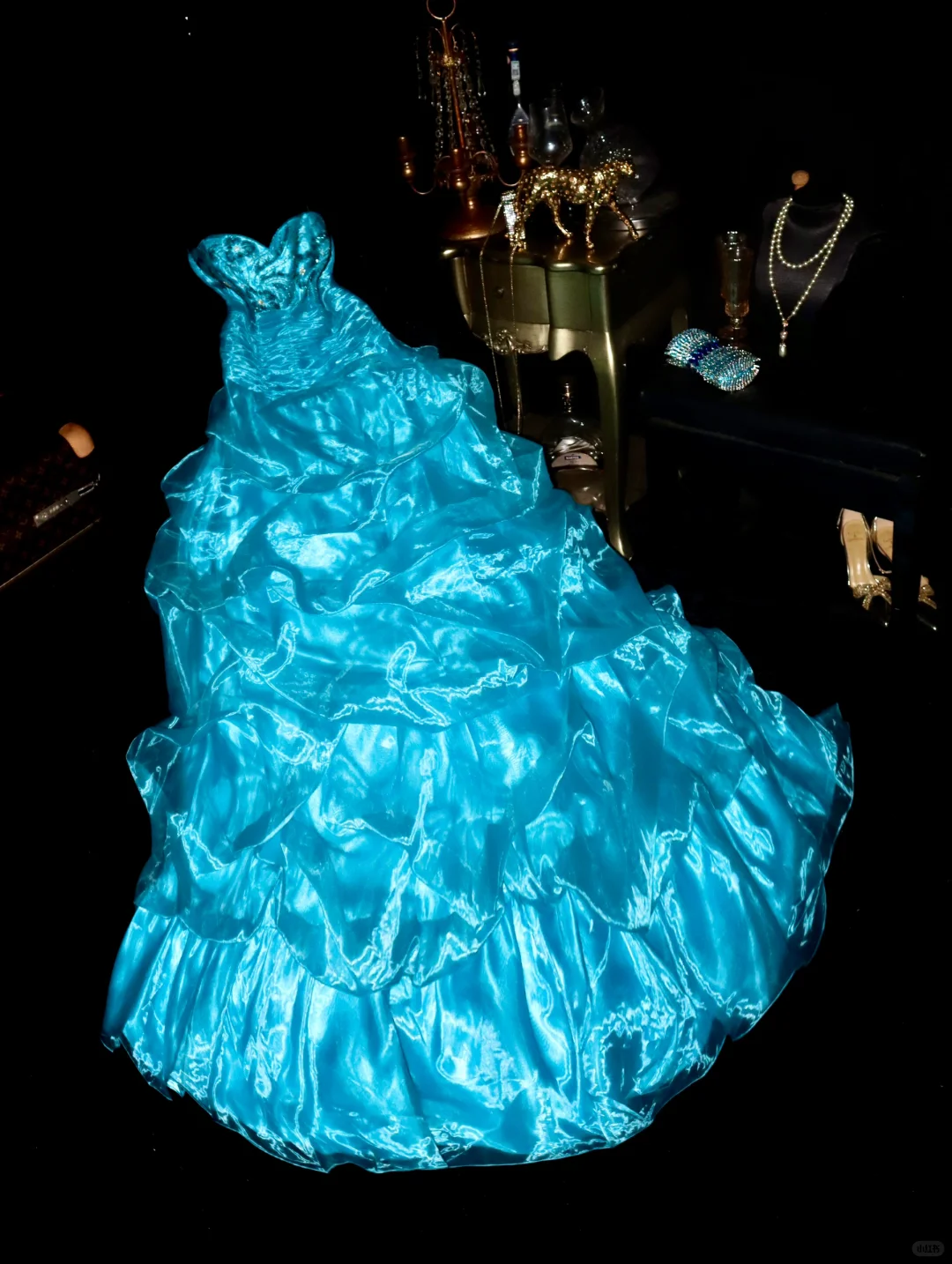 Glamorous Blue Satin Sweetheart Strapless Tiered Ruffled Formal Evening Gown TP5373