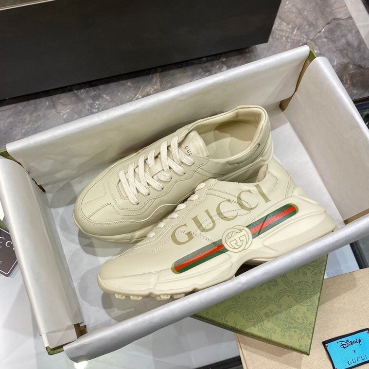 Gucci Women’S Rhyton Gucci Logo Leather Sneaker 528892 DRW00 9522