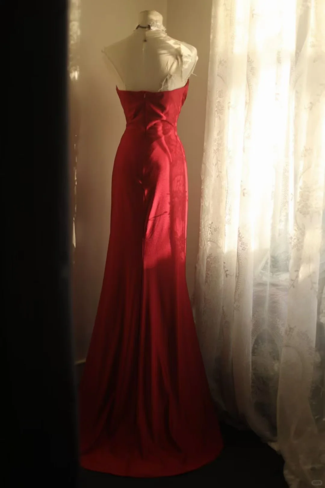 Vintage Burgundy Satin Strapless Mermaid Ruched Detail Prom Dress TP5863