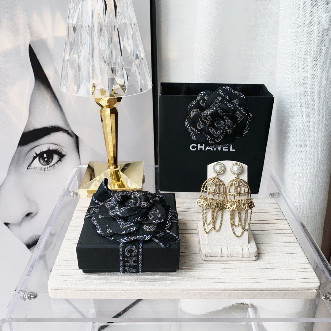 EN – Lux Earring Chanel 014