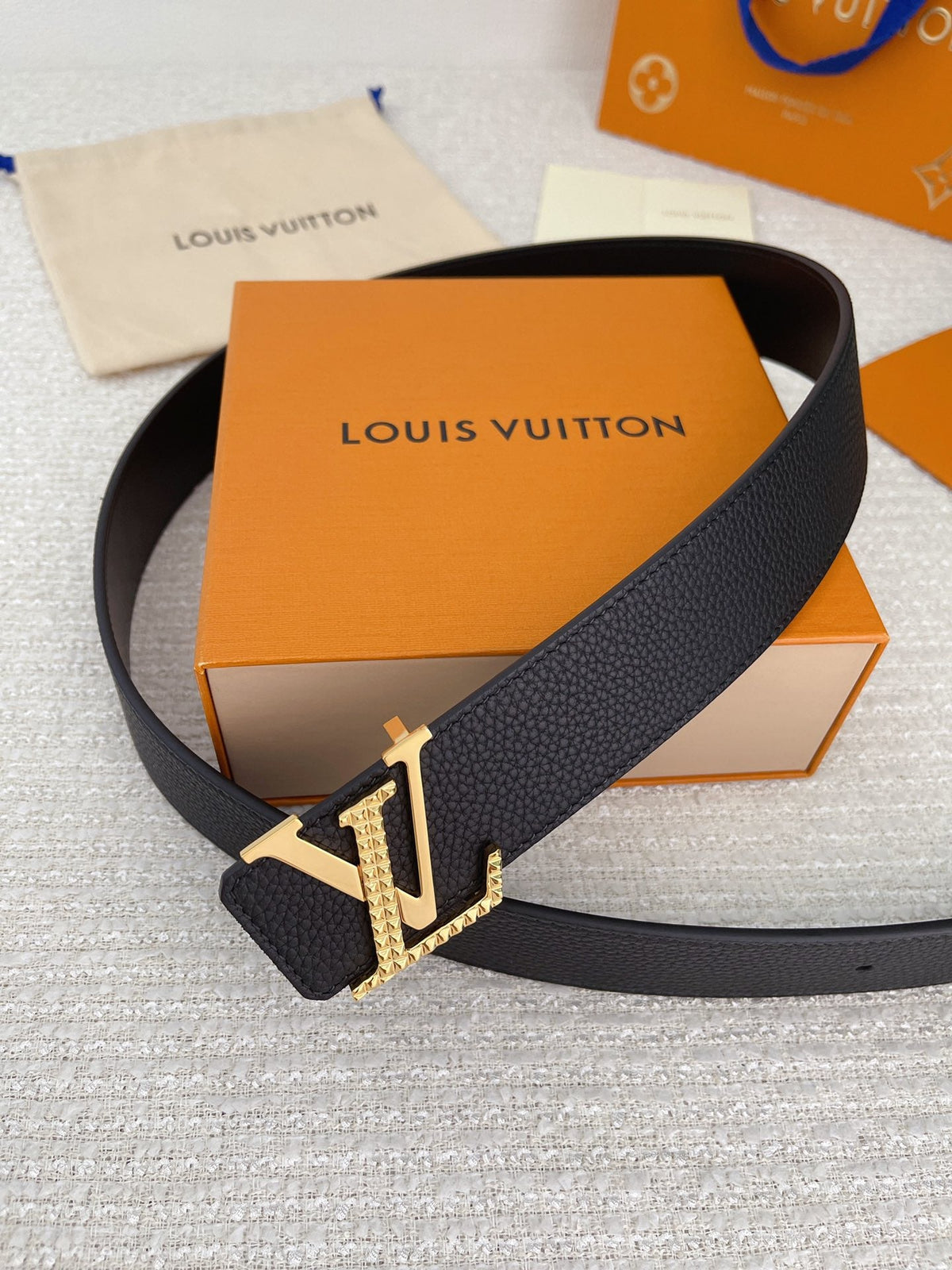 Women’s Luxury LUV BELTS 023