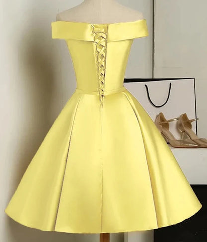 Red/Pink/Yellow/Blue Cute Off Shoulder Short Elegant Satin Prom Dress Homecoming Dress Party Dress 8211