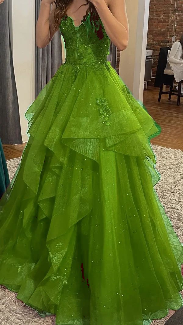Chic Ball Gowns Spaghetti Straps Burgundy Tulle Lace Long Prom Dresses Prom Gown