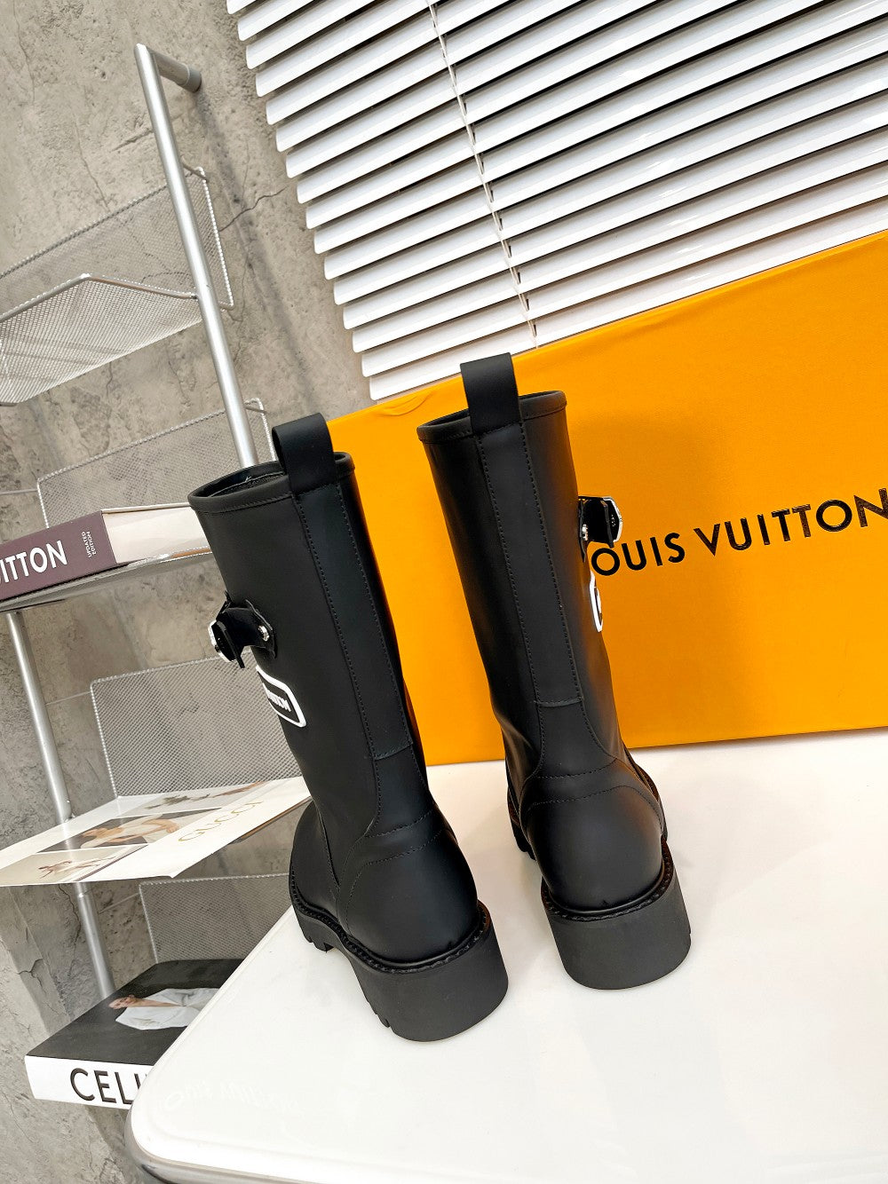 Premium LUV BOOTS 022