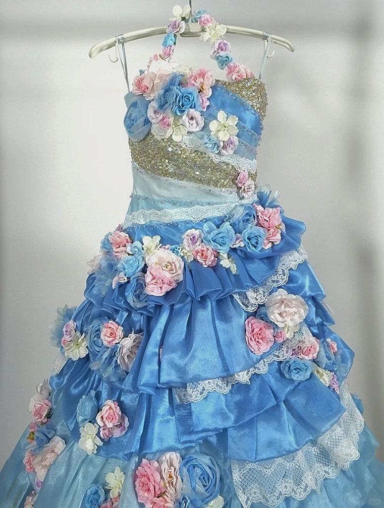 Glamorous Ombre Blue Floral Halter Neck Ruffled Tulle 3D Roses Sweet 15 Quinceanera Ball Gown TP5489
