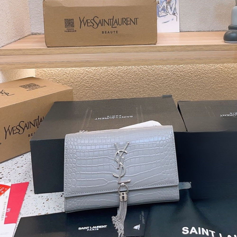 Saint Laurent Kate Monogram Shoulder Bag Gray 20Cm