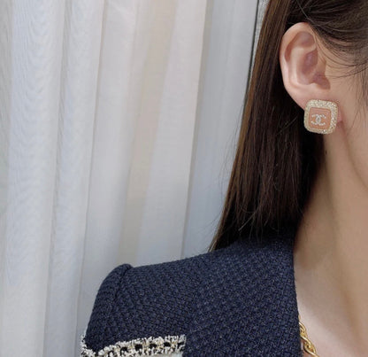 EN – Lux Earring Chanel 039