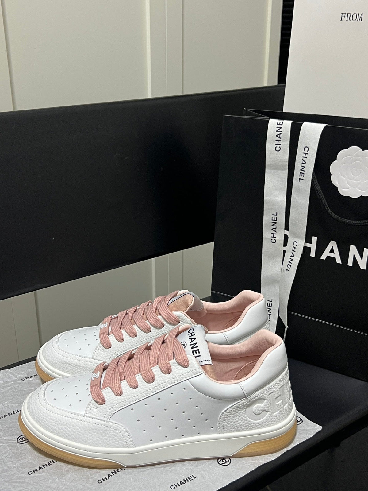 Luxury  CHL 079