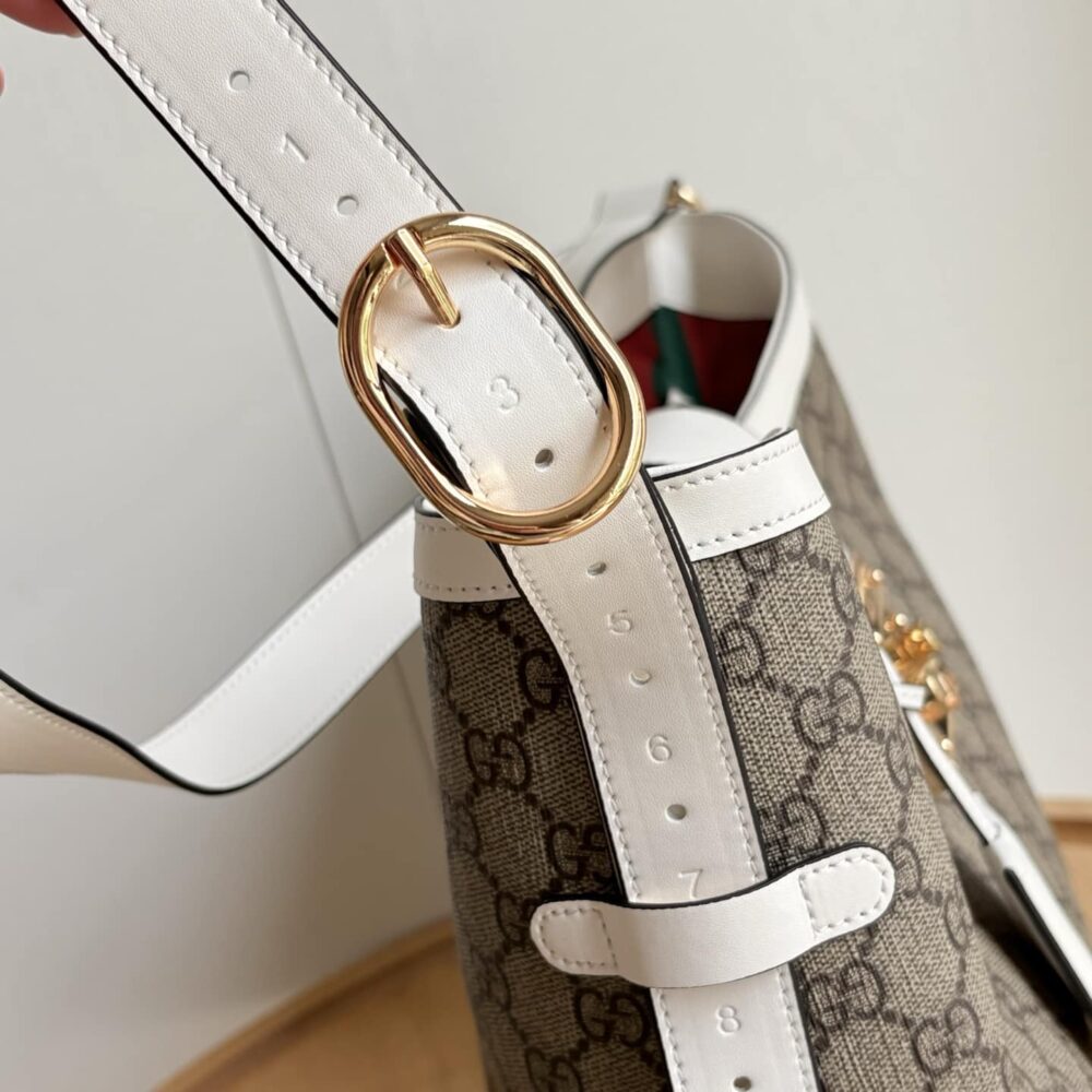 Gucci Padlock GG Medium Shoulder Bag White 29Cm 795113 KHNKG 9761