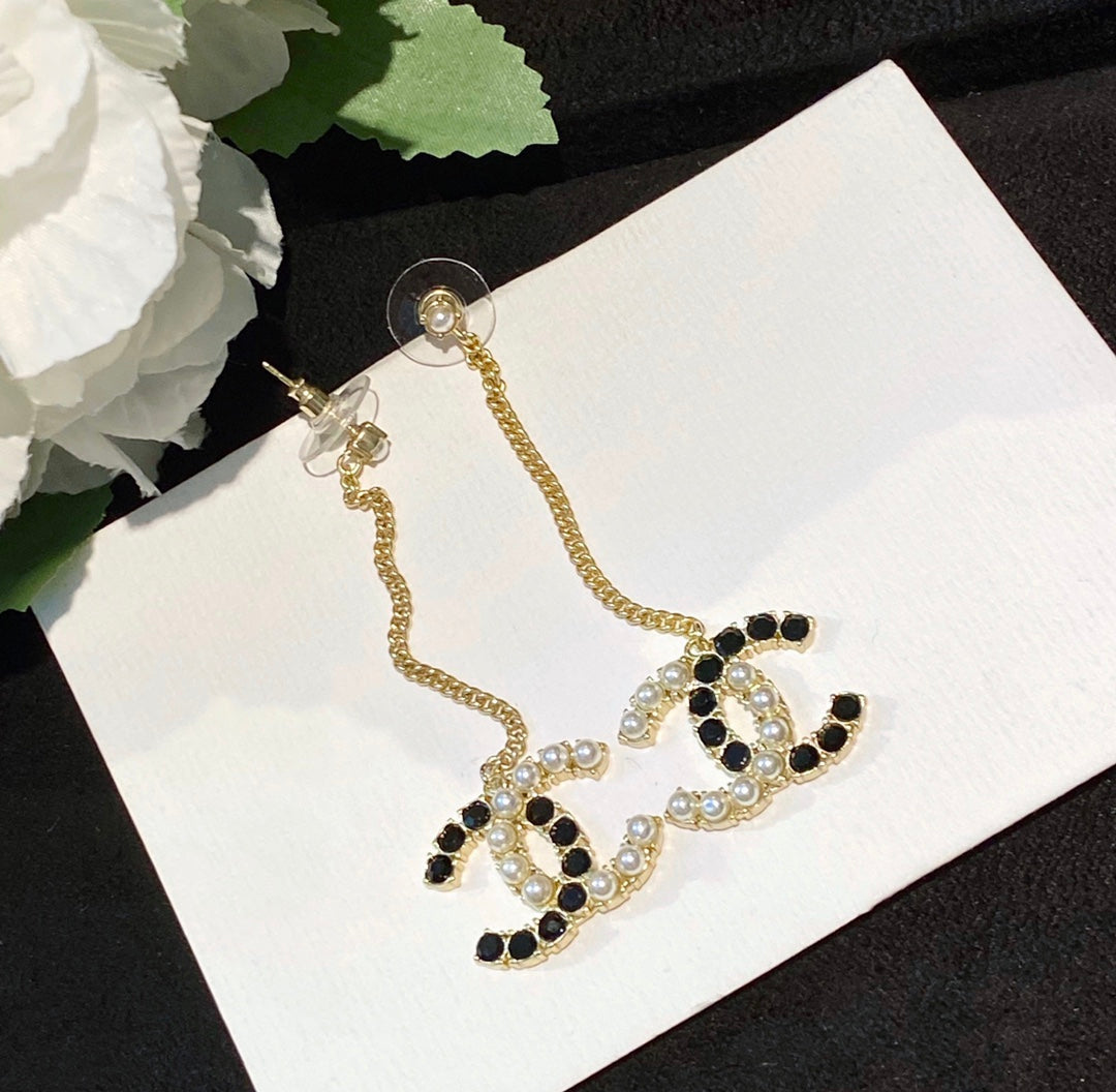 EN – Lux Earring Chanel 037