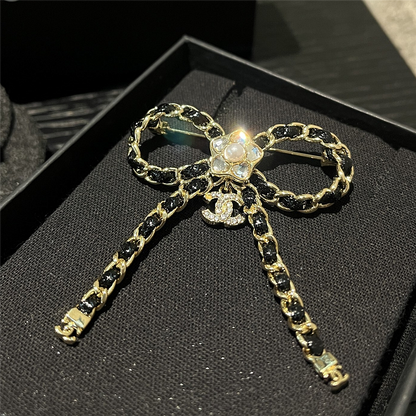 Chanel Brooch Metal Glass Pearls And Strass Gold