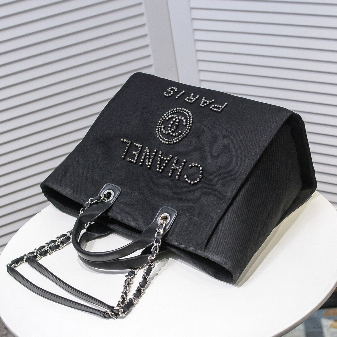 CHANEL Deauville