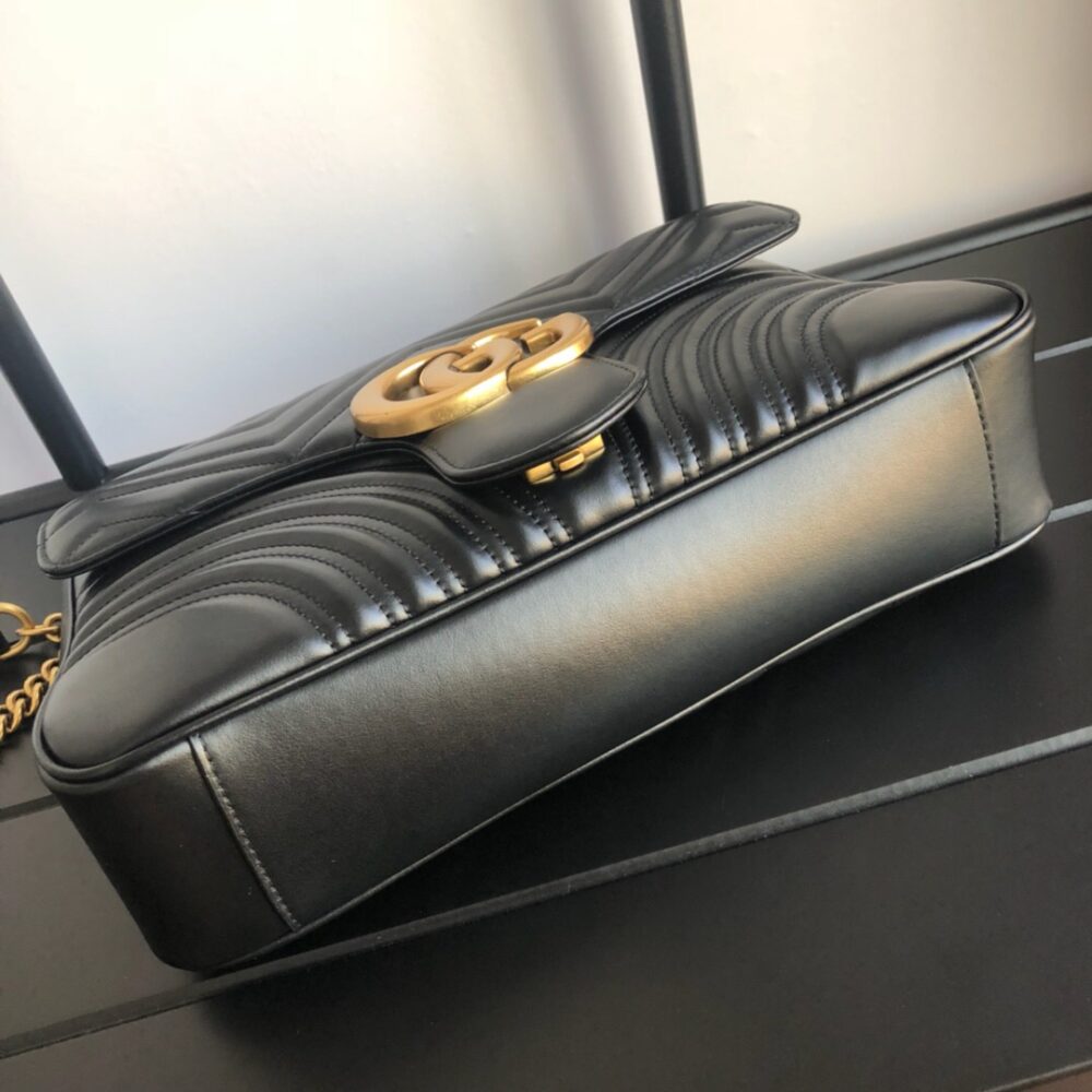 Gucci Marmont Medium Matelassé Shoulder Bag Black 26Cm 443496 DTDIT 1000