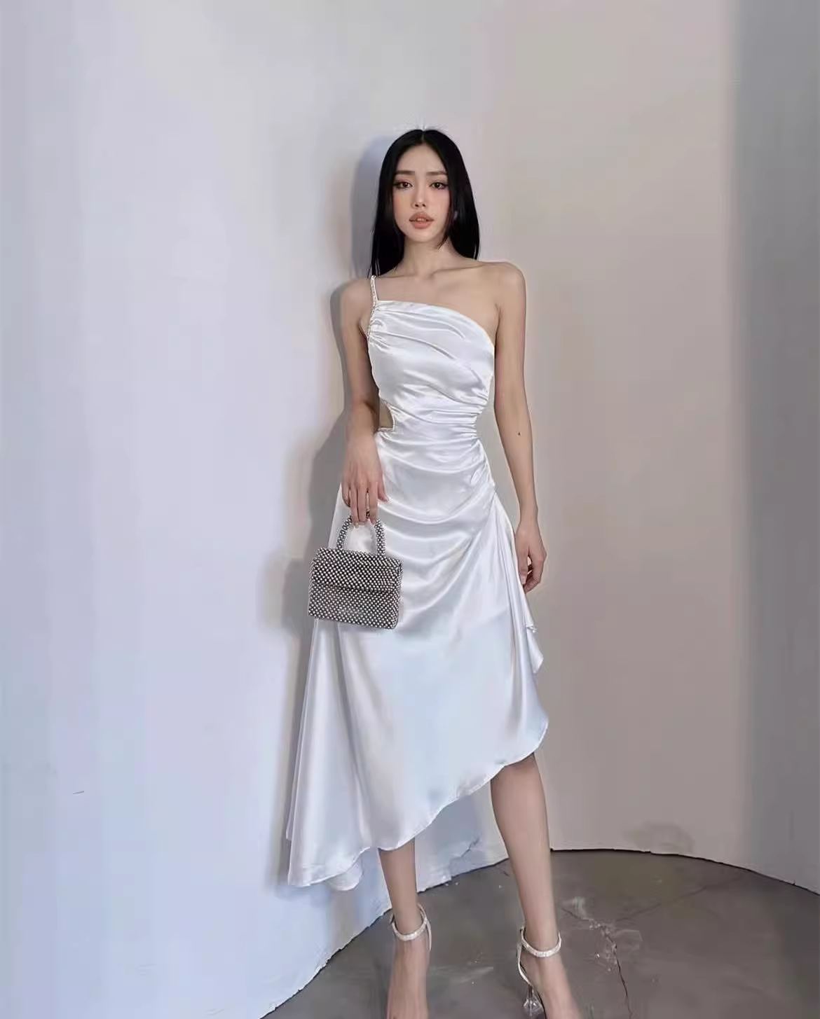 Luxury Satin Asymmetrical One-Shoulder Ruched Mermaid Prom Dress TP5748