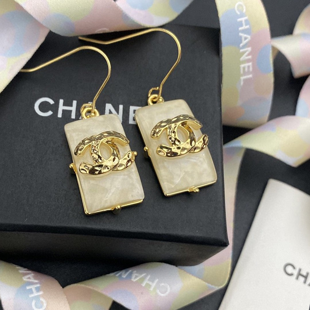 EN – Lux Earring Chanel 026