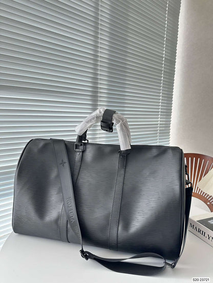 Black Epi Louis Vuitton Keepall 45